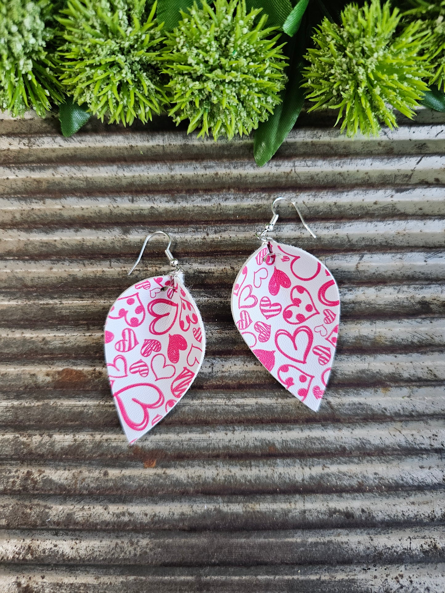 Hot Pink Hearts - Pinched