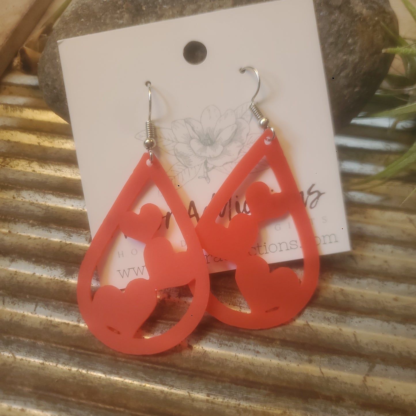 Red silicone heart trio